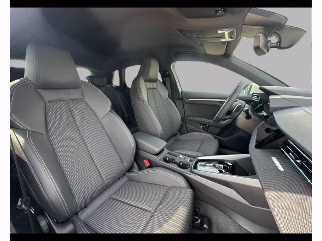 AUDI A3 allstreet 1.5 tfsi e identity contrast 204cv s-tronic del 2025