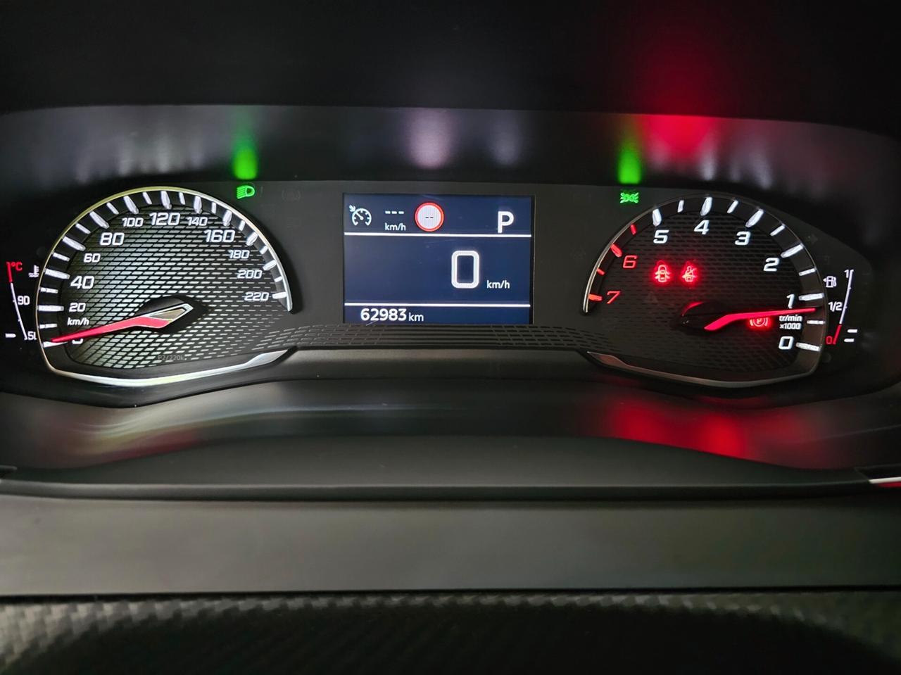 Peugeot 2008 PureTech 130 S&S EAT8 Allure Navi Pack