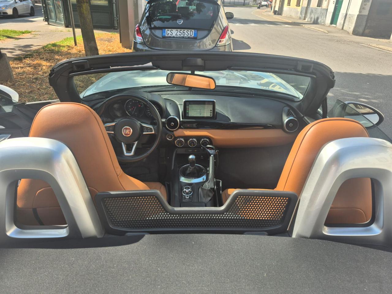 Fiat 124 Spider 1.4 MultiAir Lusso