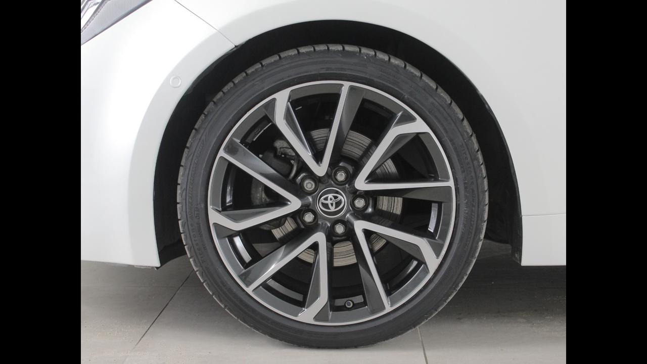 TOYOTA Corolla XII 2019 - Corolla 2.0h Lounge cvt