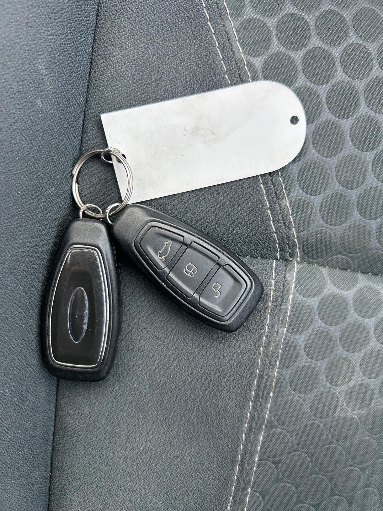 Ford Fiesta 1.4 TDCi 68CV 3 porte Titanium