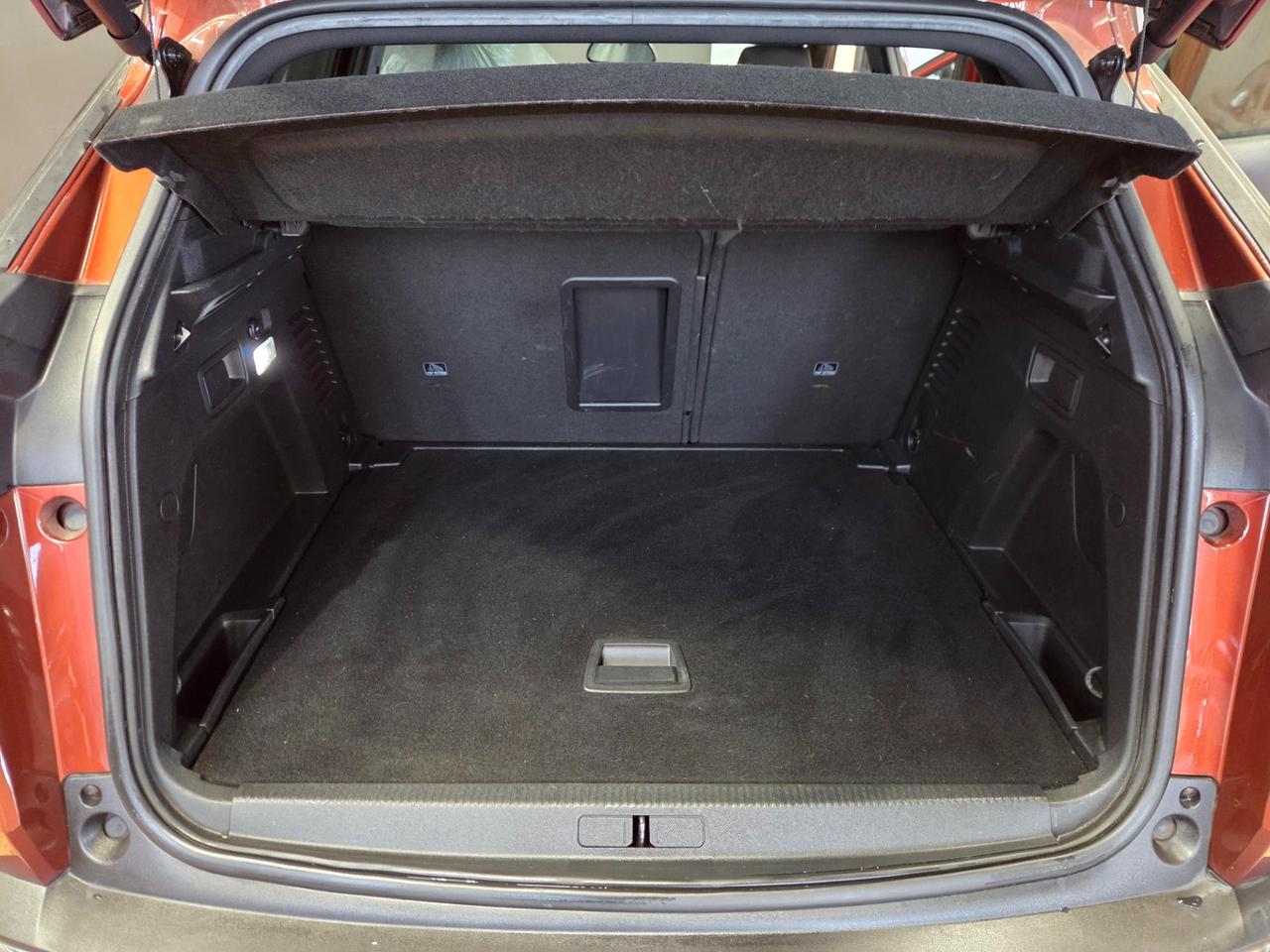 Peugeot 3008 3008 1.6 bluehdi GT Line s&s 120cv eat6