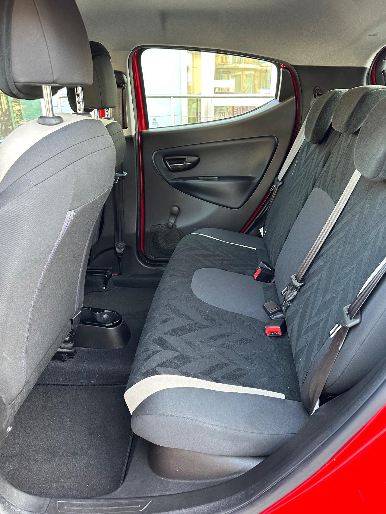 Lancia Ypsilon 1.2 69 CV 5 porte Platinum