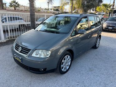 VW TOURAN 2.0 TDI 140CV HIGHLINE 7 POSTI