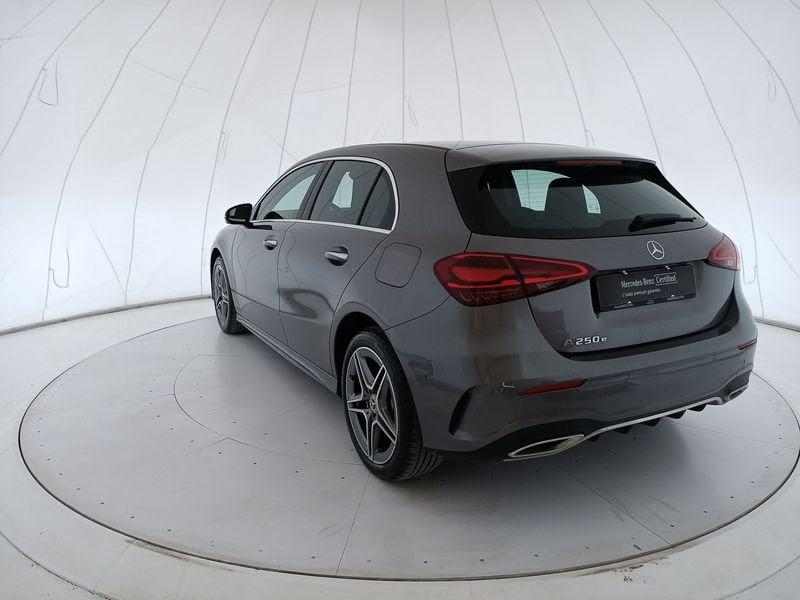 Mercedes-Benz Classe A - W177 2023 A 250 e phev AMG Line Advanced Plus auto