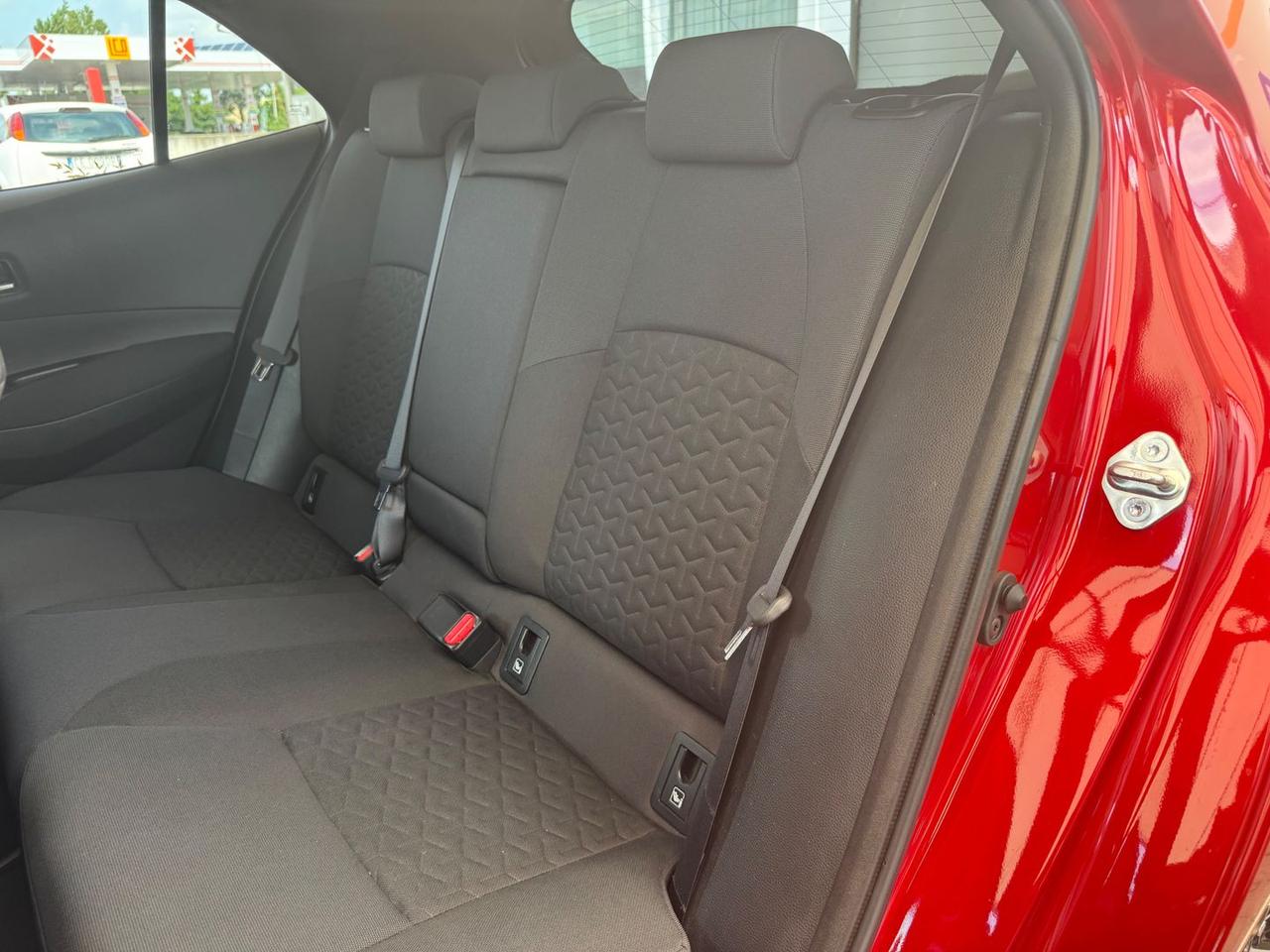 Toyota Corolla Business 2.0 VVT-i HEV #5754