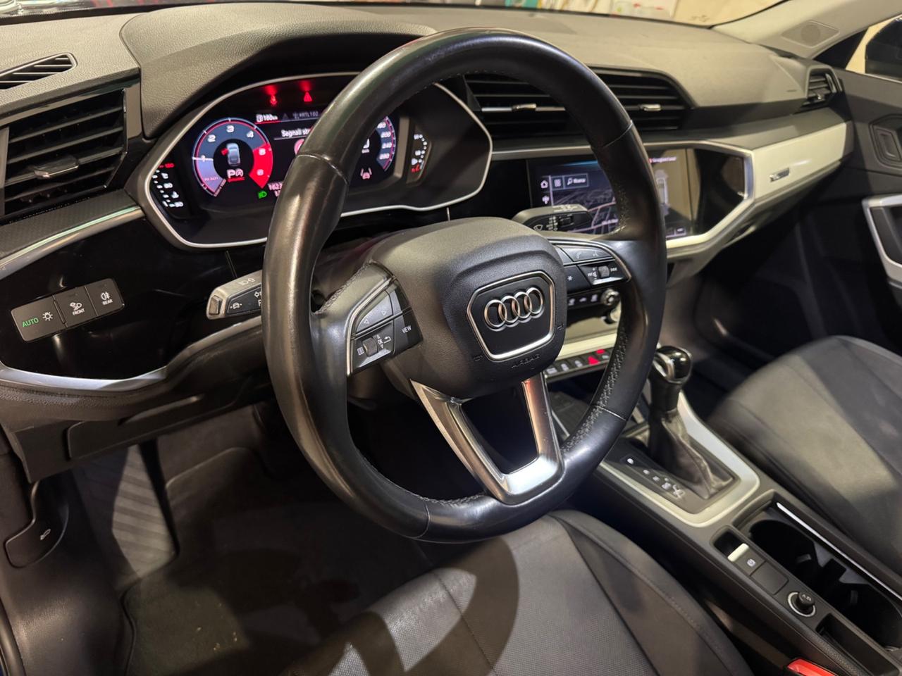 Audi Q3 SPB 35 TDI S tronic Business Plus