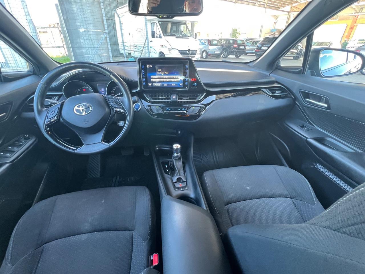 Toyota C-HR 1.8 Hybrid E-CVT 2WD Business FINANZIABILE