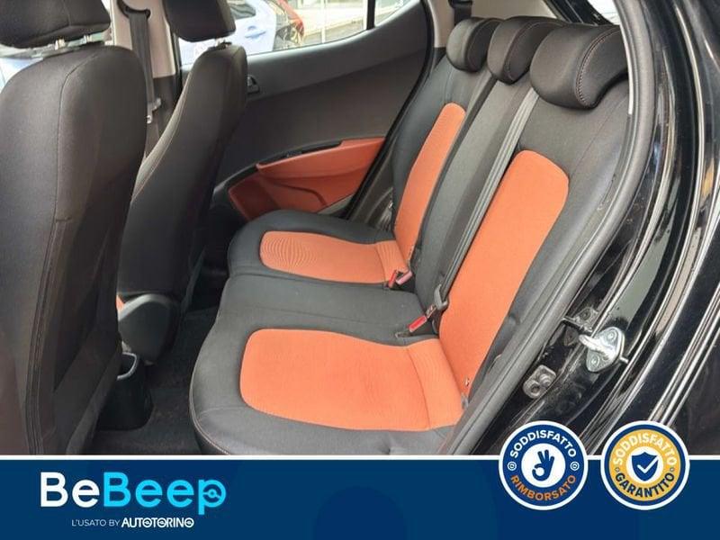 Hyundai i10 1.0 LOGIN