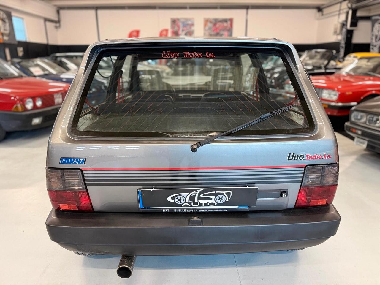 Fiat Uno turbo i.e. 3 porte asi
