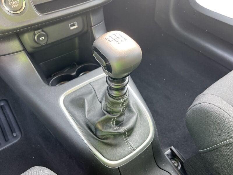 Citroën C3 III 2017 1.5 bluehdi Shine Pack s&s 100cv 6m