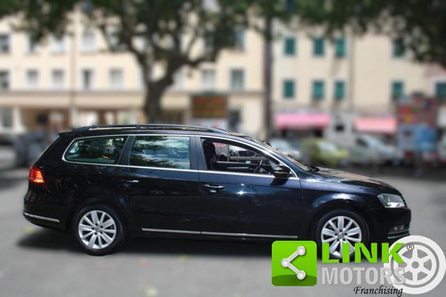 VOLKSWAGEN Passat Var. 2.0 TDI Highline Blue M.Tech.