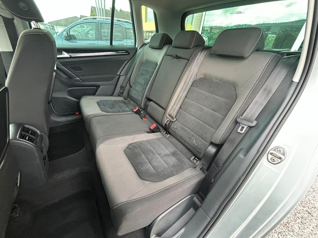 Volkswagen Golf Sportsvan 2.0 TDI DSG Highline