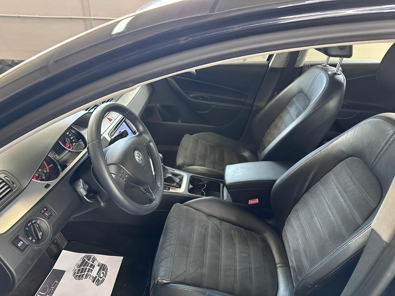 Volkswagen Passat 2.0 TDI DPF Var. Highline