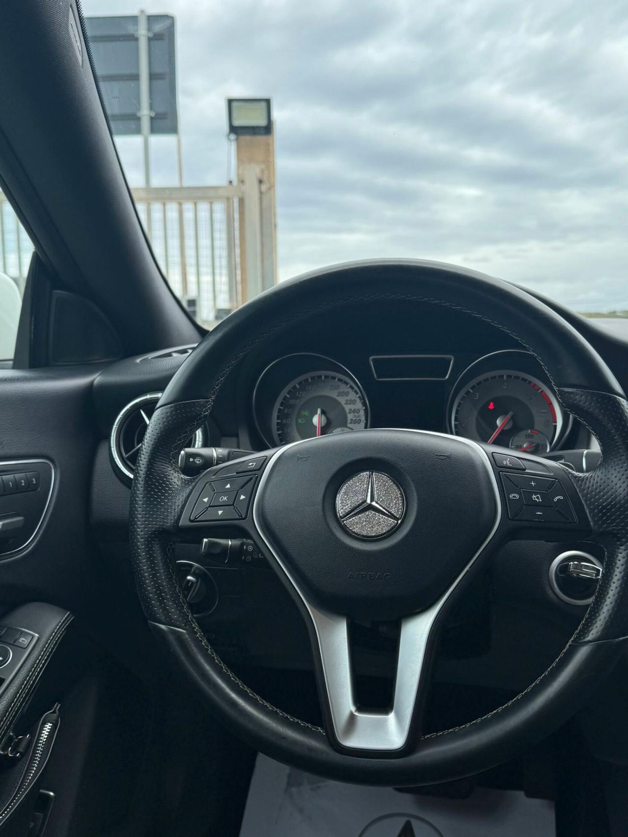 Mercedes-benz CLA 220 CDI Automatic Sport