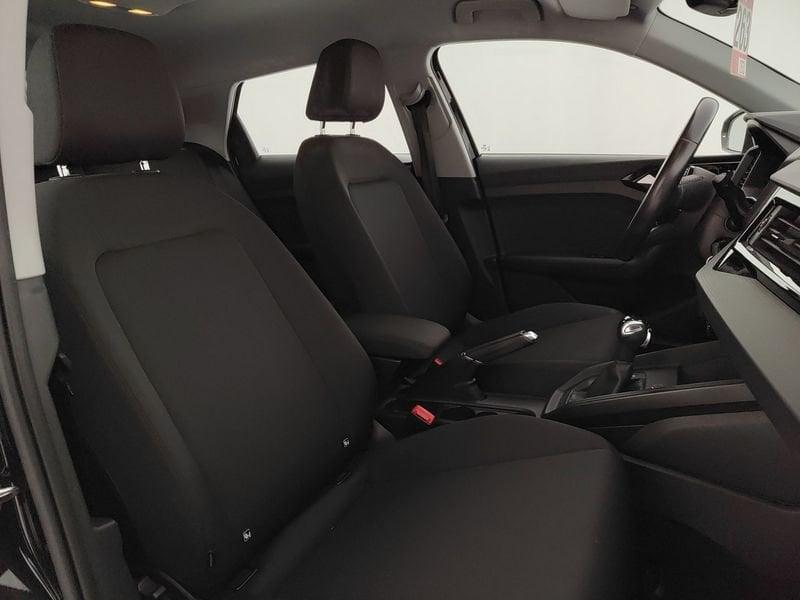 Audi A1 A1 SPB 25 TFSI Identity Black - OK PER NEOPATENTATI ! AUTOVETTURA RISERVATA A RIVENDITORI !!!