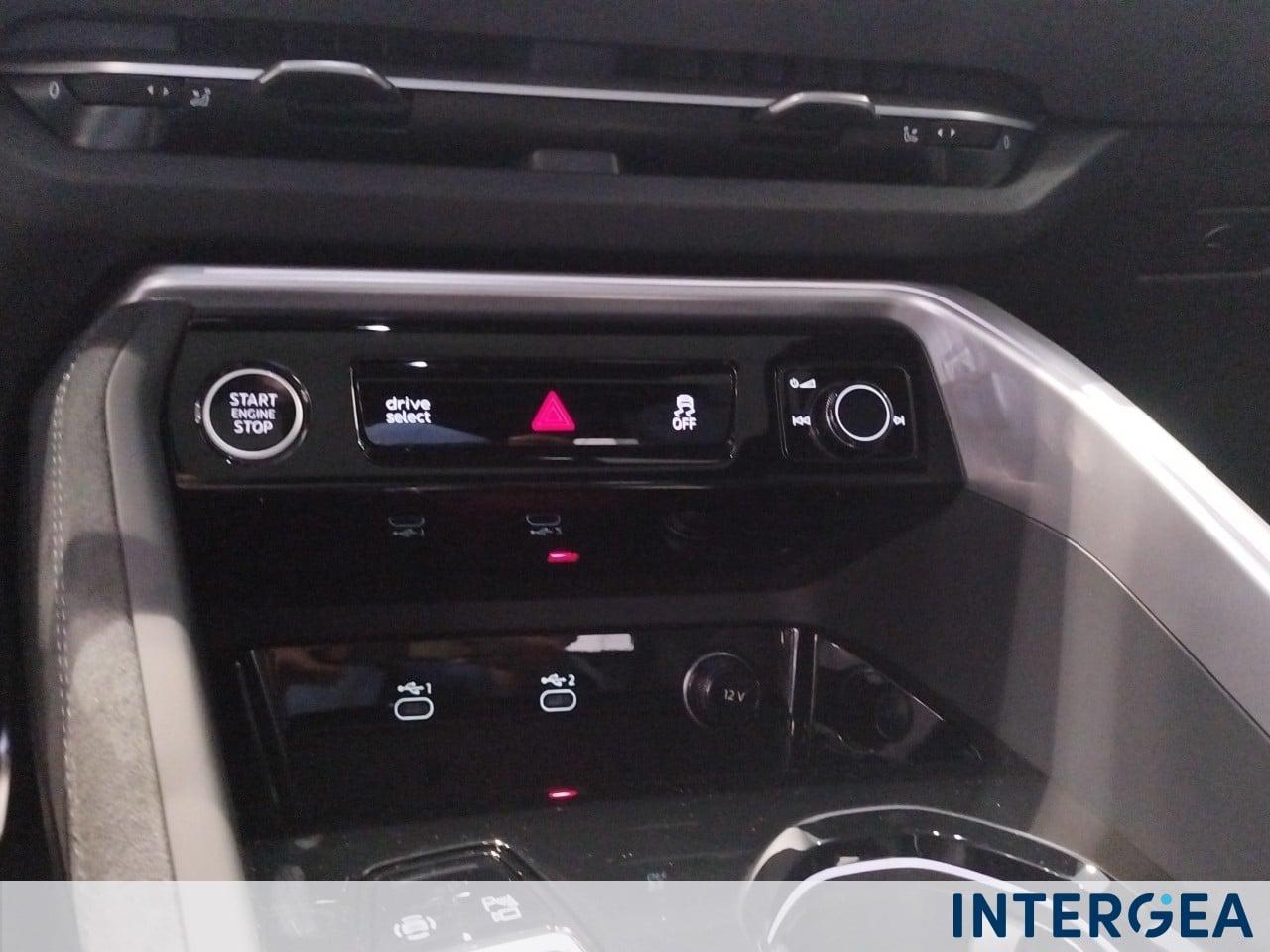 AUDI Q5 Sportback 2.0 tdi mhev+ S line edition quattro 204cv s-tronic