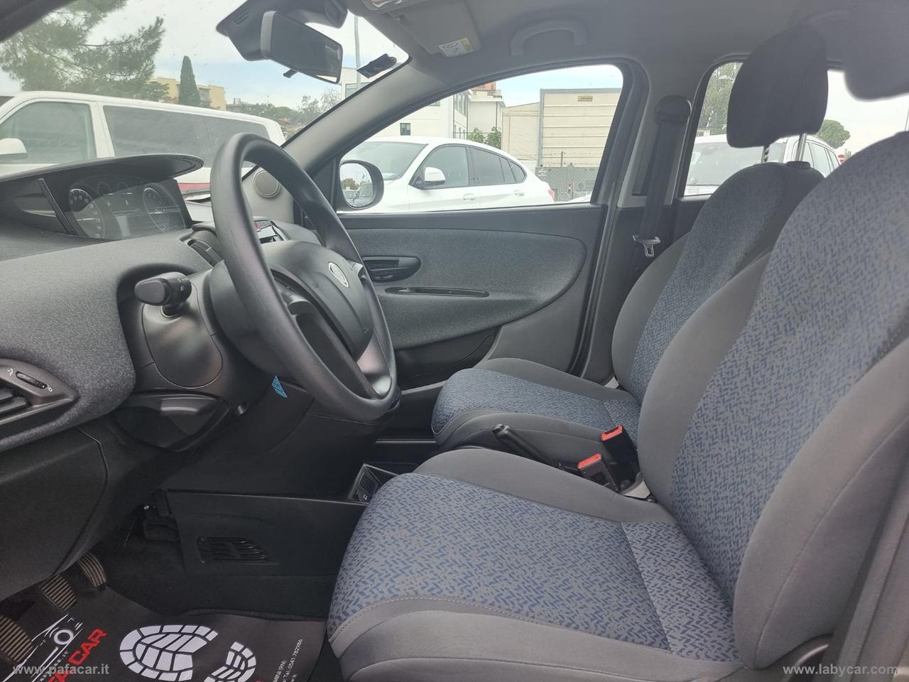 LANCIA Ypsilon 1.0 FireFly 5pS&S Hyb. Eco Silv.