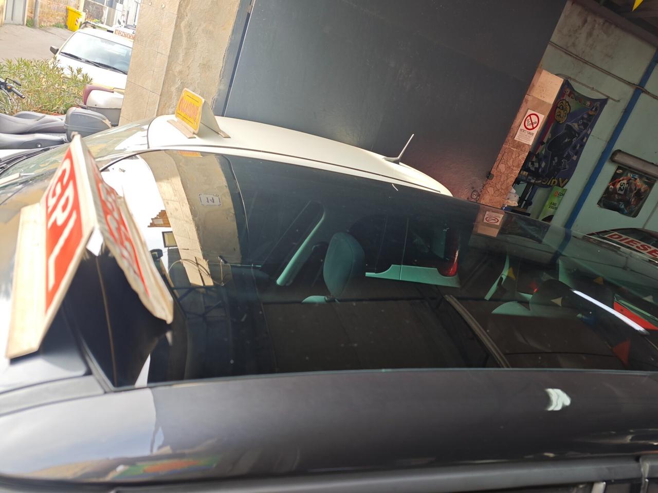 Fiat 500L 1.4 95 CV Easy