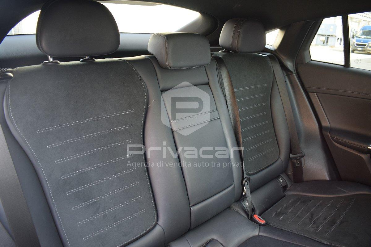 MERCEDES GLC 220 d 4Matic Mild hybrid Coupé AMG Line Premium