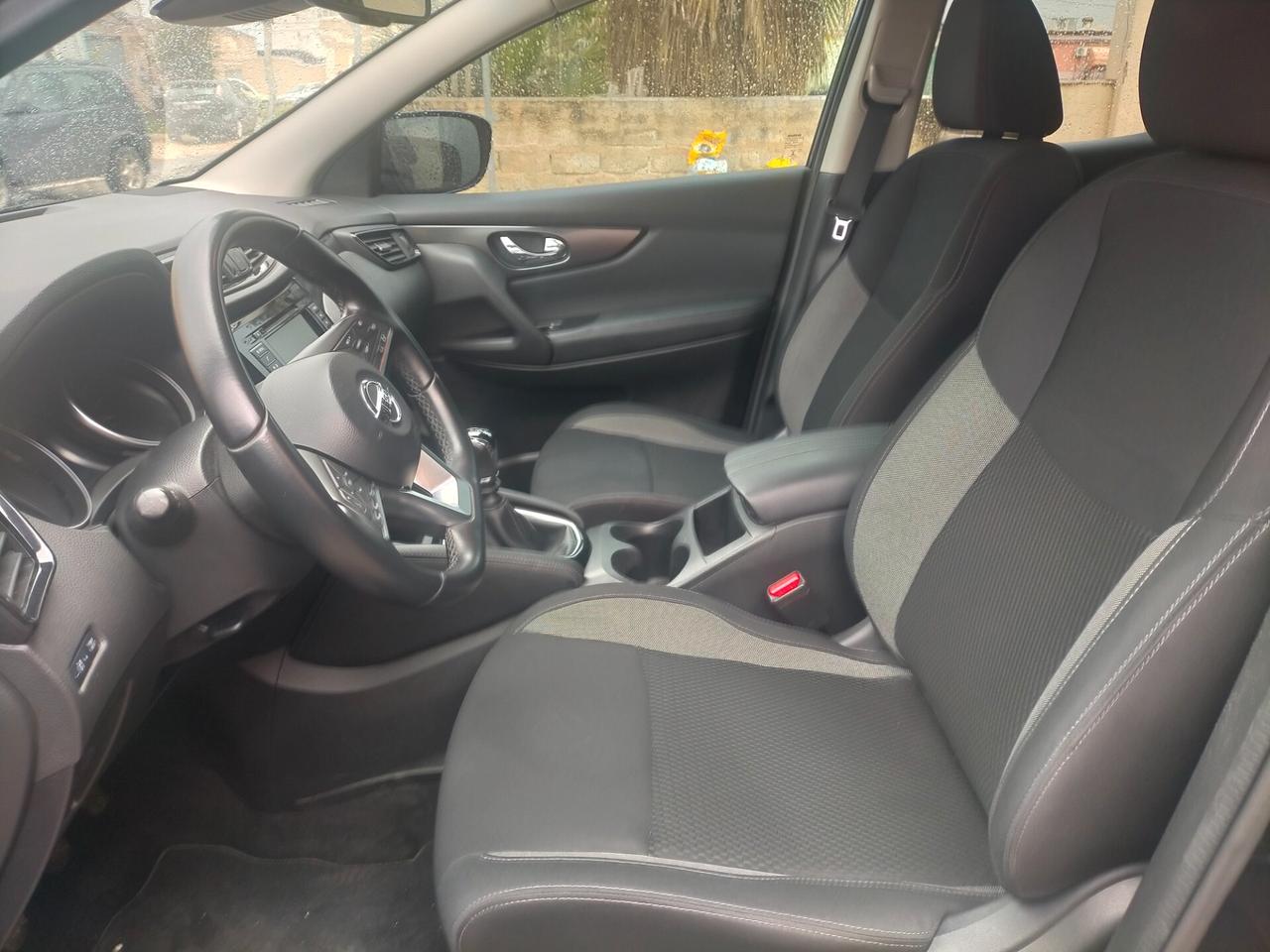 Nissan Qashqai 1.5 dCi 115 CV Business