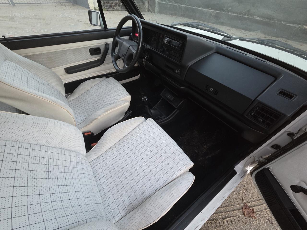 Volkswagen Golf Cabriolet 1800 3 porte Champ 110cv Karmann