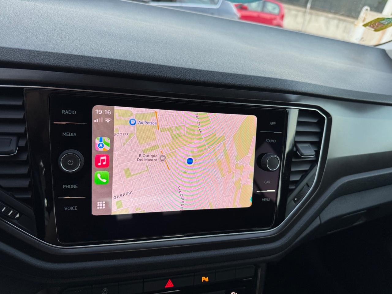 Volkswagen T-Roc 1.6 TDI Advanced Virtual cockpit car play