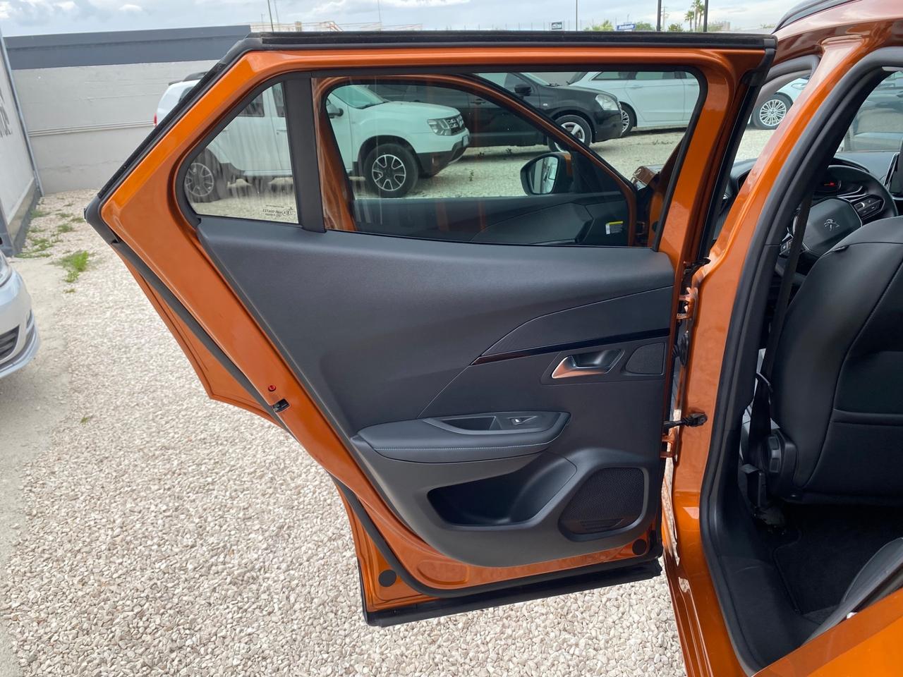 Peugeot 2008 BlueHDi 110 S&S Allure Pack IVA ESPOSTA UNICO PROPRIETARIO