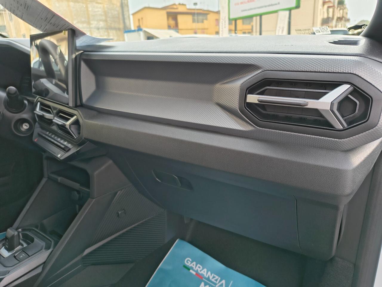 DACIA DUSTER 22.600 EURO NUOVA DA IMMATRICOLARE