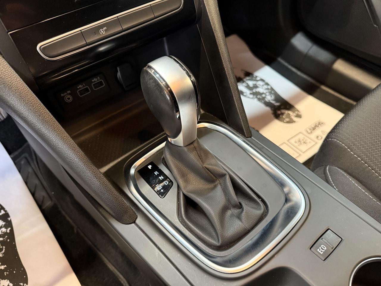 Renault Megane Mégane Sporter Blue dCi 115 CV EDC Business