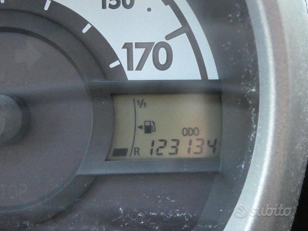 TOYOTA Aygo 1.0 12V VVT-i 5 porte Active Connect