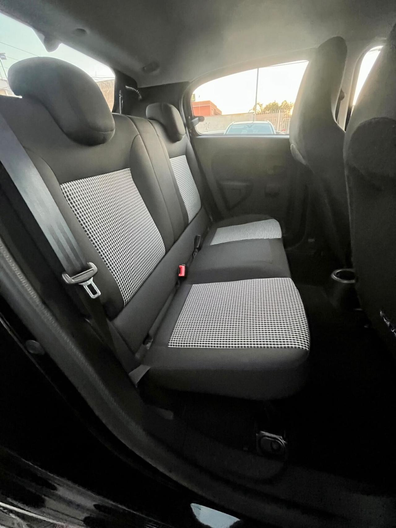 Renault Twingo SCe 65 CV Duel