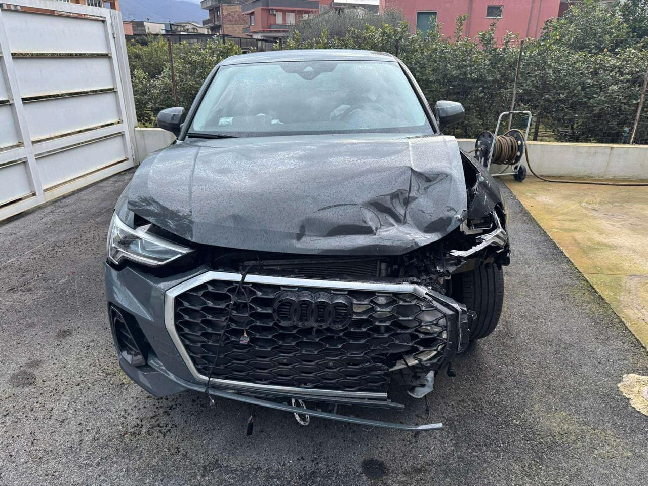 Audi Q3 35 TDI Business Advanced-2022