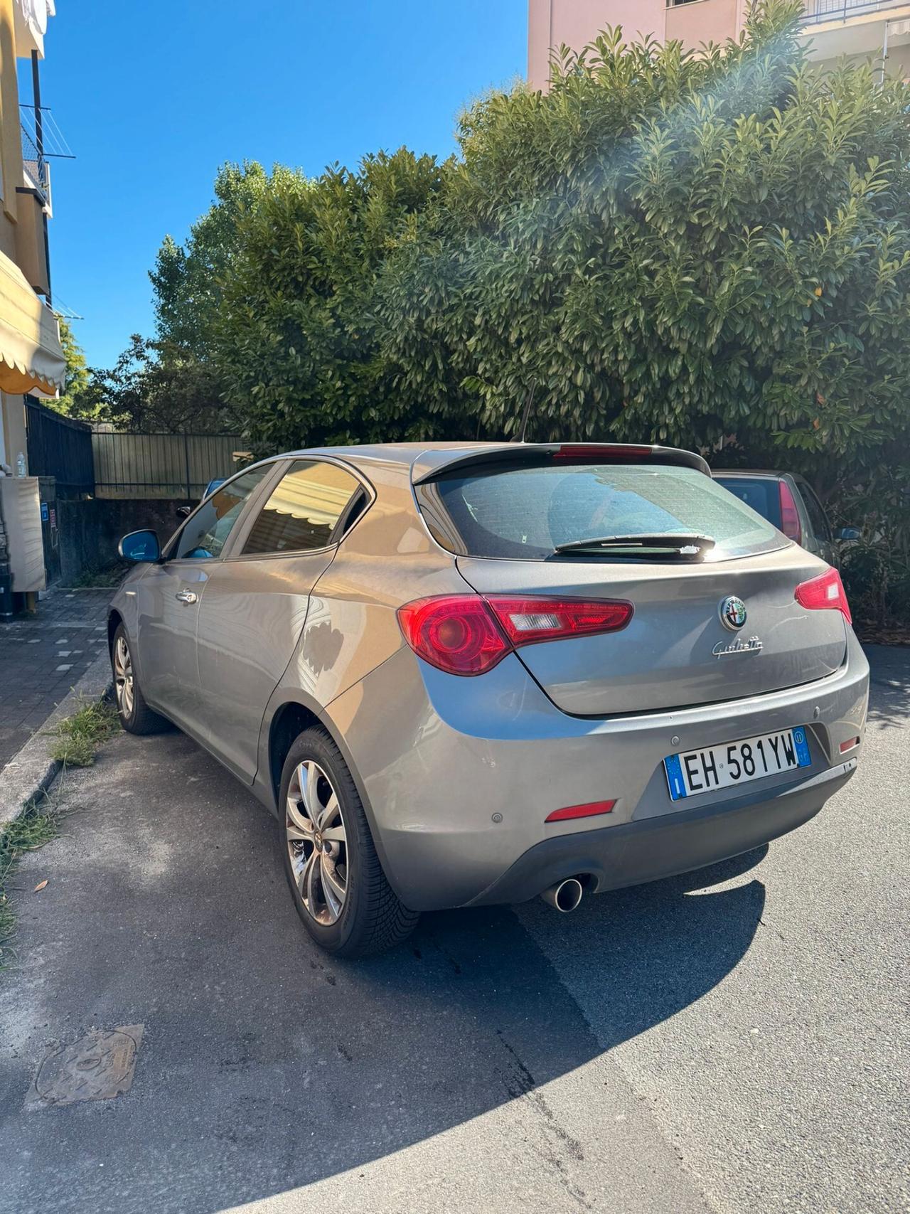 Alfa Romeo Giulietta 1.6 JTDm-2 105 CV Exclusive