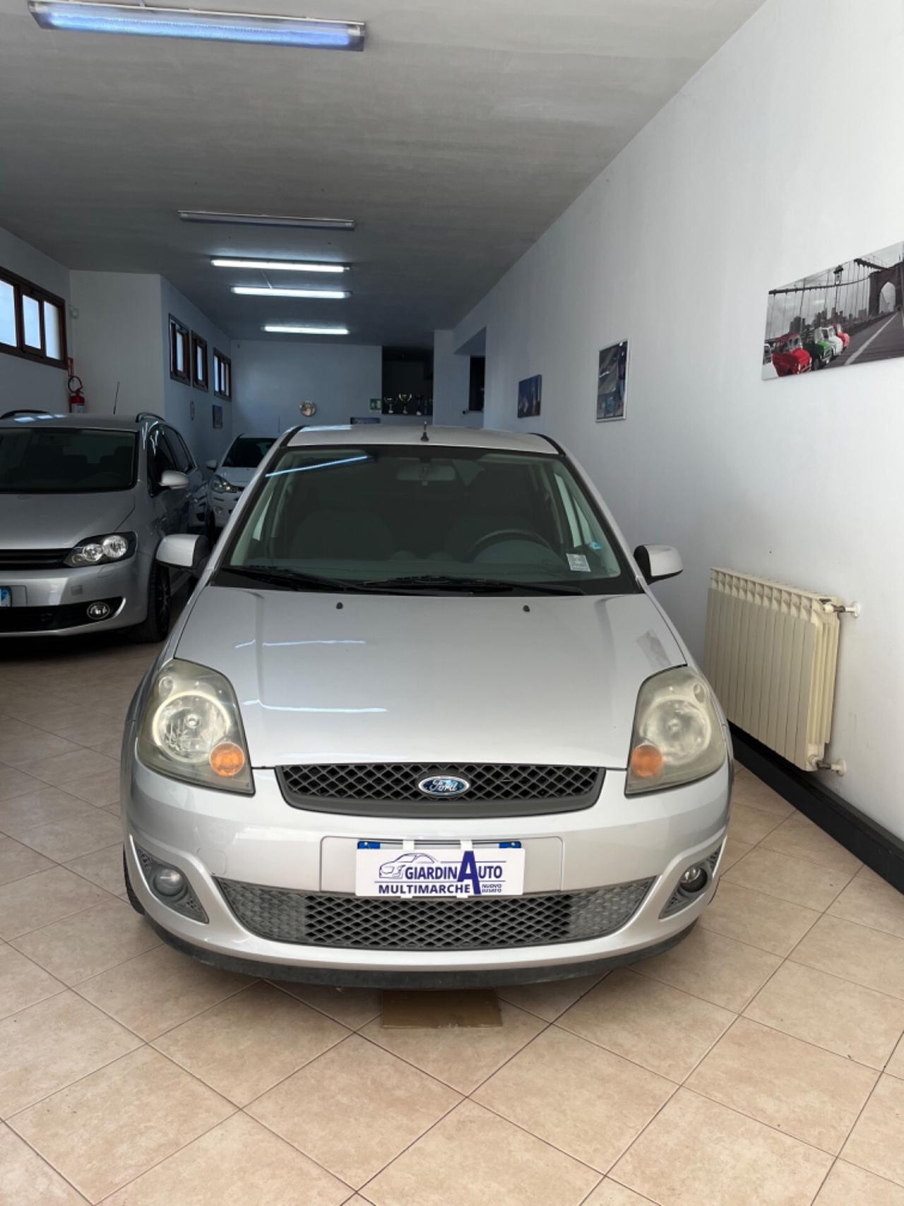 Ford Fiesta 1.4 TDCi 5p. Titanium