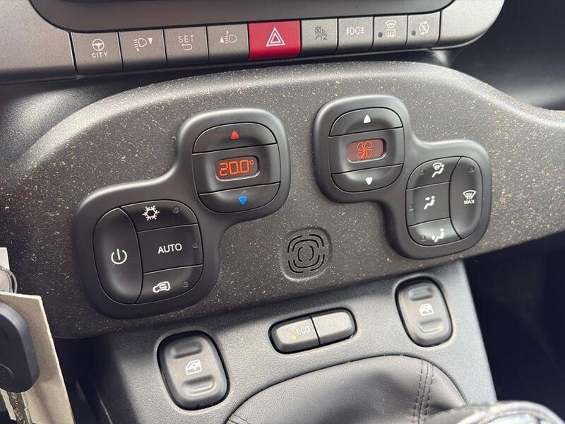 FIAT Panda Cross Panda 0.9 t.air t. Cross 4x4 s&s 85cv 5p.ti