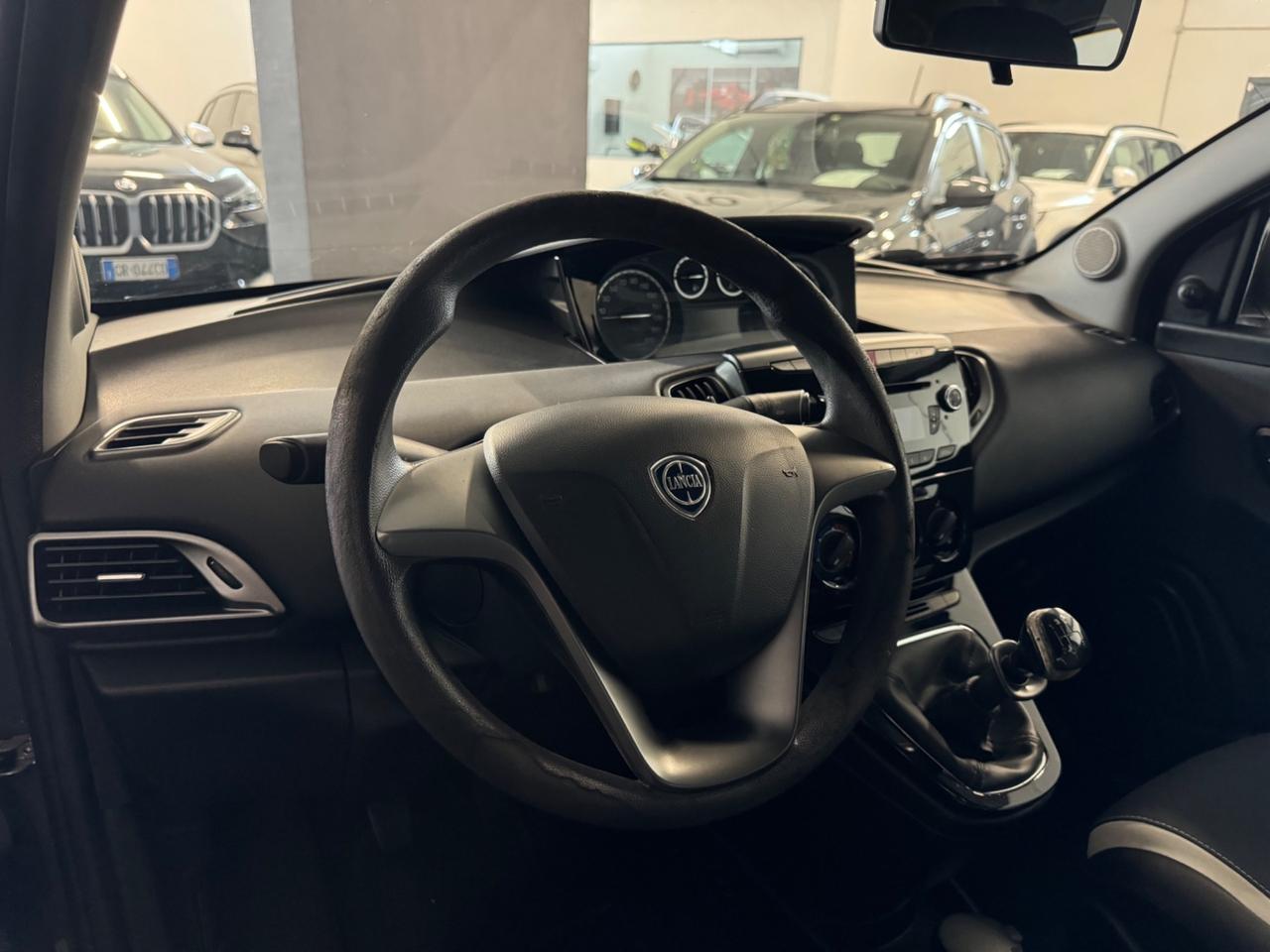 Lancia Ypsilon 1.2 5p Elefantino EURO 6! UNIPRO!