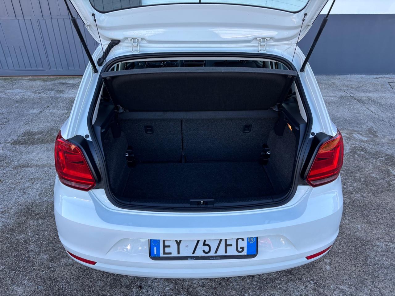 Volkswagen Polo 1.4 TDI. Garanzia 12 mesi.Neopatentati