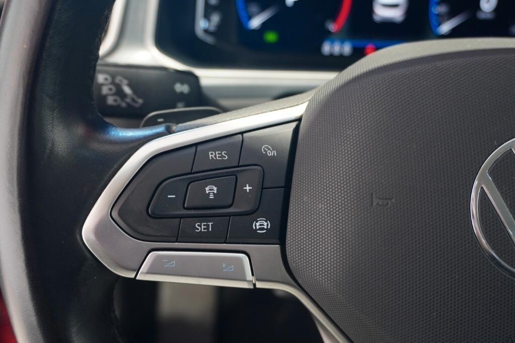 VOLKSWAGEN T-ROC 2.0 TDI 150CV DSG SCR STYLE ( FARI IQ-LIGHT LED MATRIX - DIGITAL COCKPIT - ADAPTIVE CRUISE - NAVI - APP CONNECT - PARK ASSIST - CERCHI 17 )