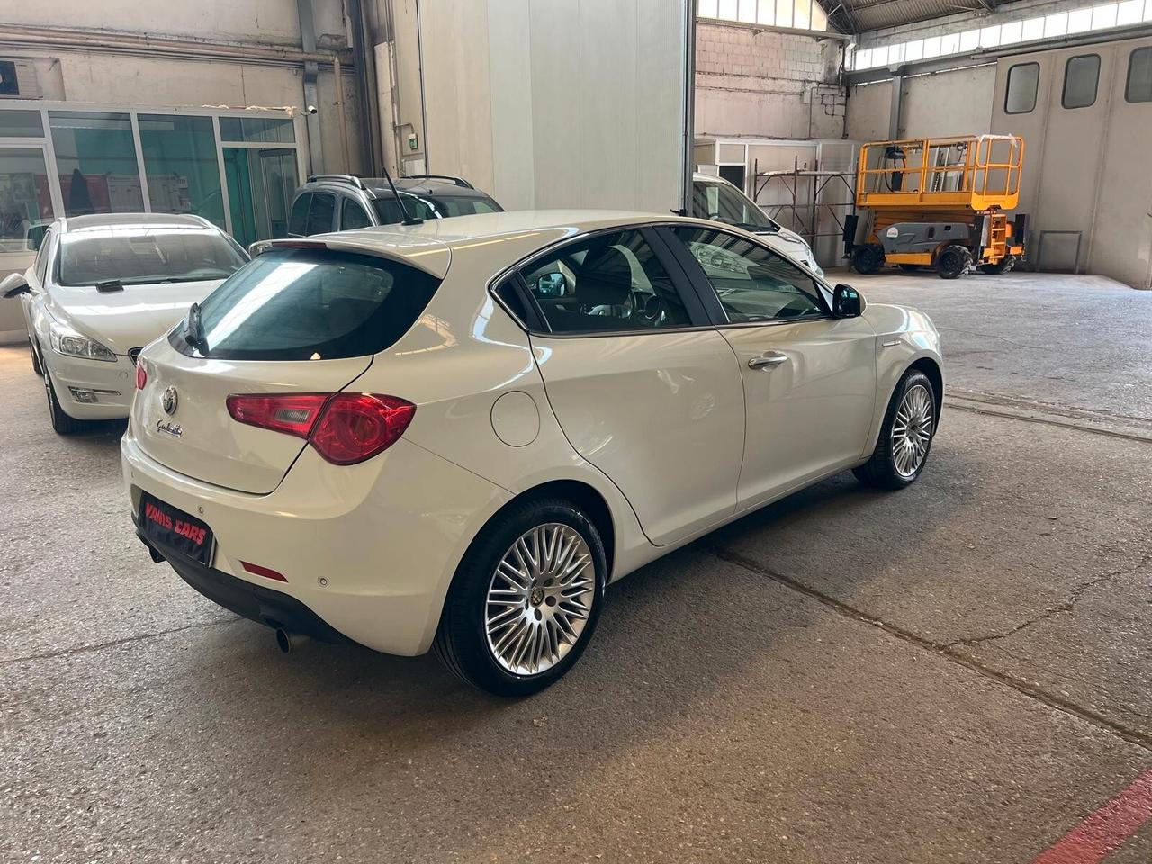 Alfa Romeo Giulietta 2.0 JTDm-2 170 CV -2011