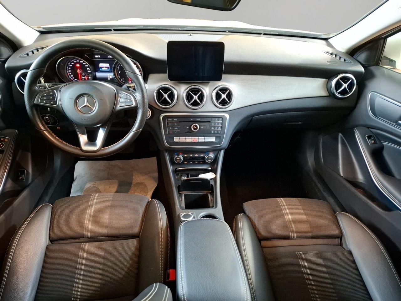 Mercedes-benz GLA 200 GLA 200 d Automatic 4Matic Premium