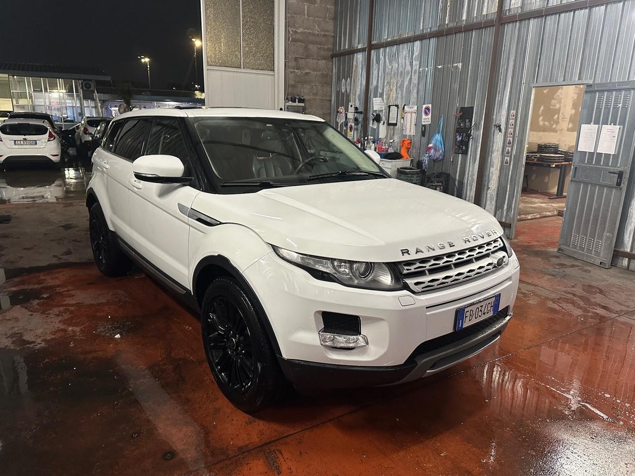 Land Rover Evoque 2.2 TD4 Prestige...FULL