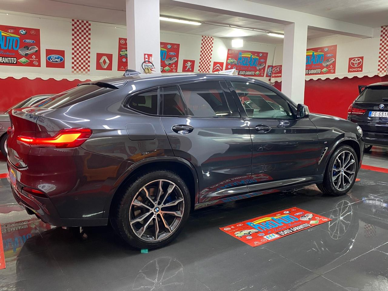 Bmw X4 M xDriveM40d 3.0 326cv - 2019