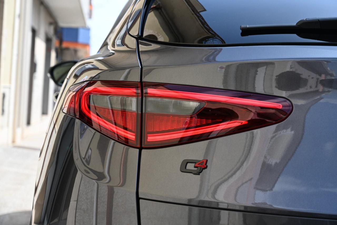 Alfa Romeo Stelvio 2.2 Turbodiesel 210 CV AT8 Q4 Super