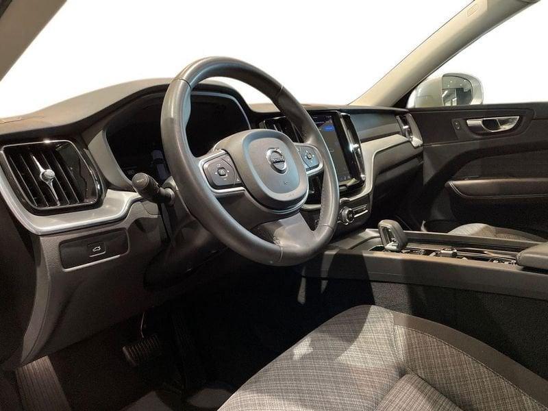 Volvo XC60 2.0 b4 Core auto