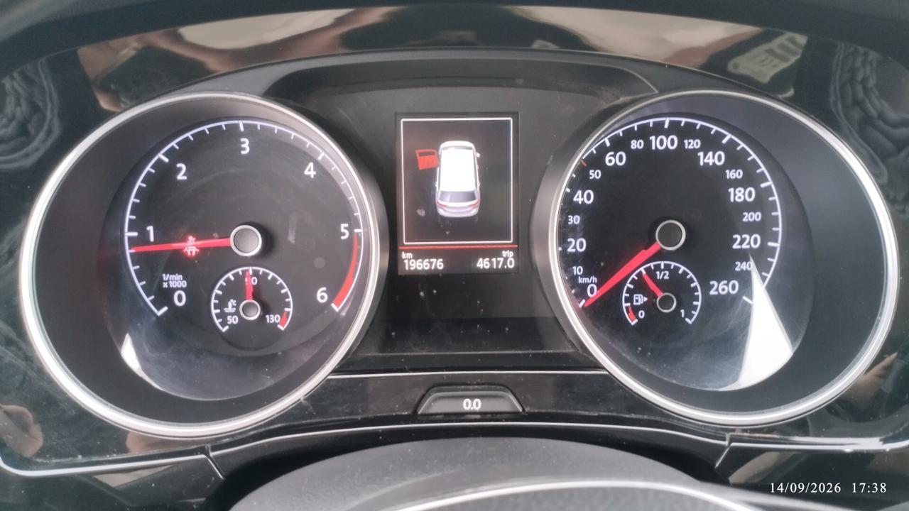 Volkswagen Touran 2.0 TDI 150 CV SCR DSG Executive BlueMotion Tech.