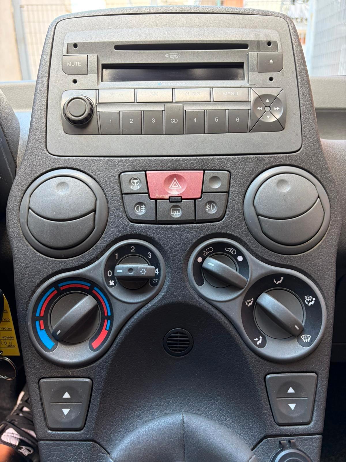 Fiat Panda 1.2 Climbing Natural Power