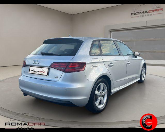 AUDI A3 1.6 Ambiente
