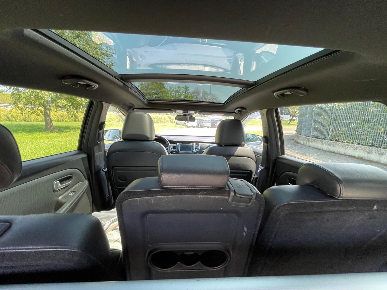 Kia Carens 1.7 CRDi 141 CV DCT Platinum