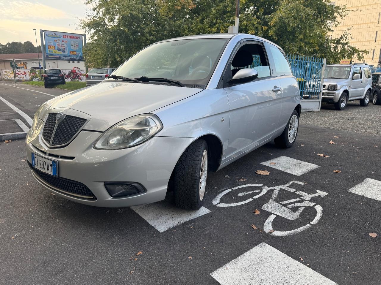 Lancia Ypsilon 1.2 Benz 8V Oro 2009
